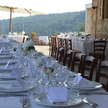 Agriturismo Cavazzone Farm stay