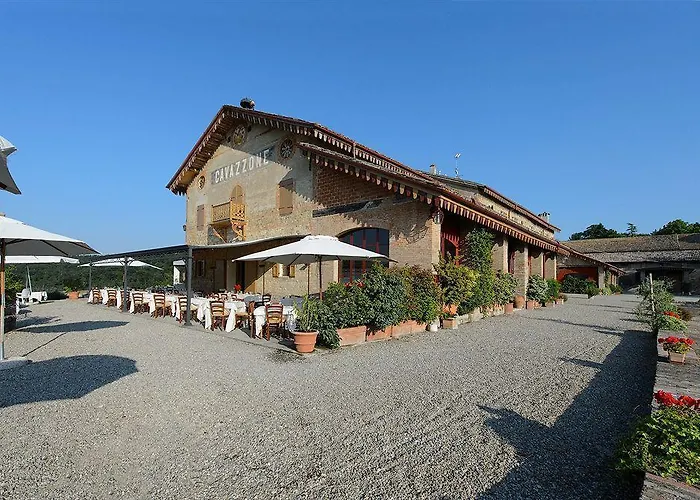 Agriturismo Cavazzone Lantgård Regnano (Reggio Emilia)